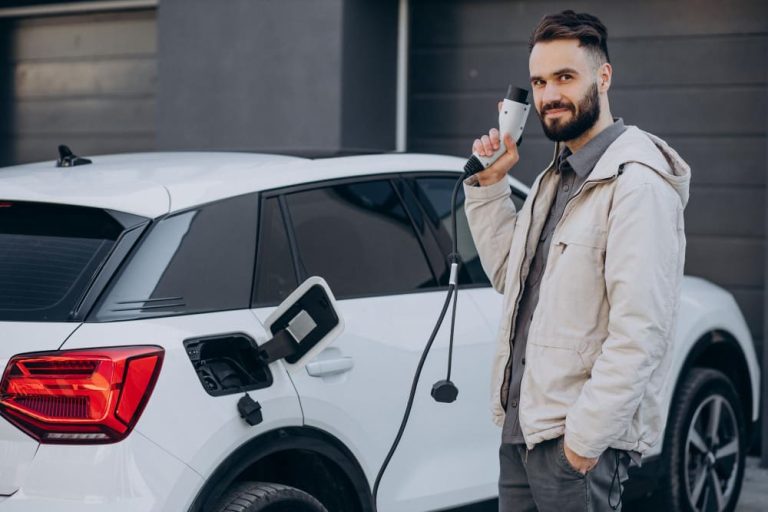 ¿Tener un coche eléctrico es tan fantástico como cuentan?